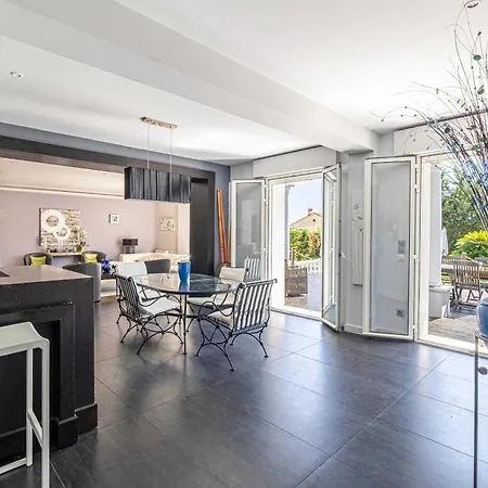 A C 8br 15p With Pool & Tennis - Antibes Villa *